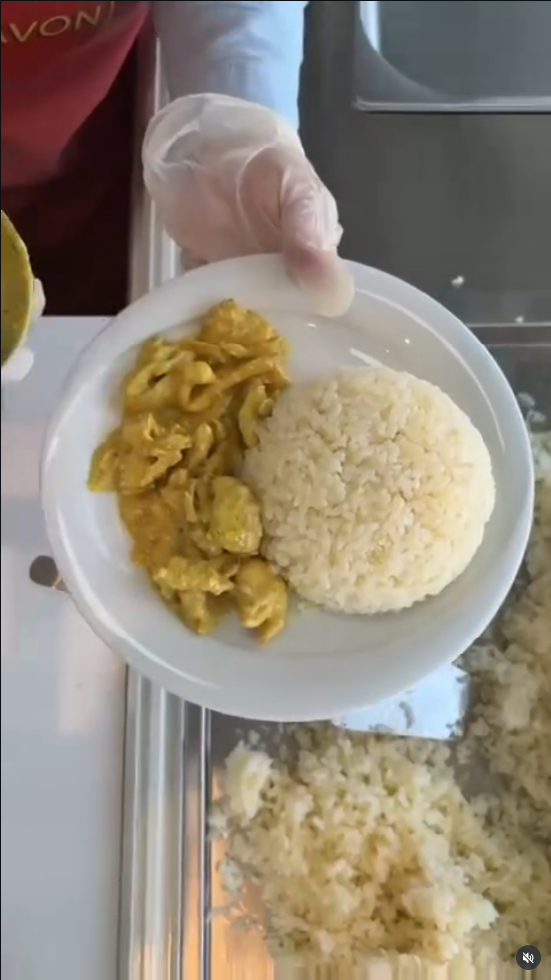 Pilavon tabak servisi